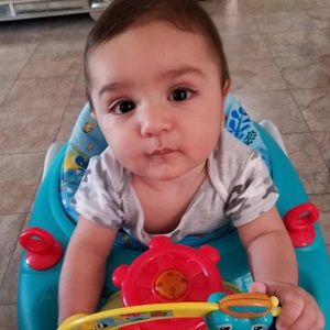 Meet your Posher, Fadi